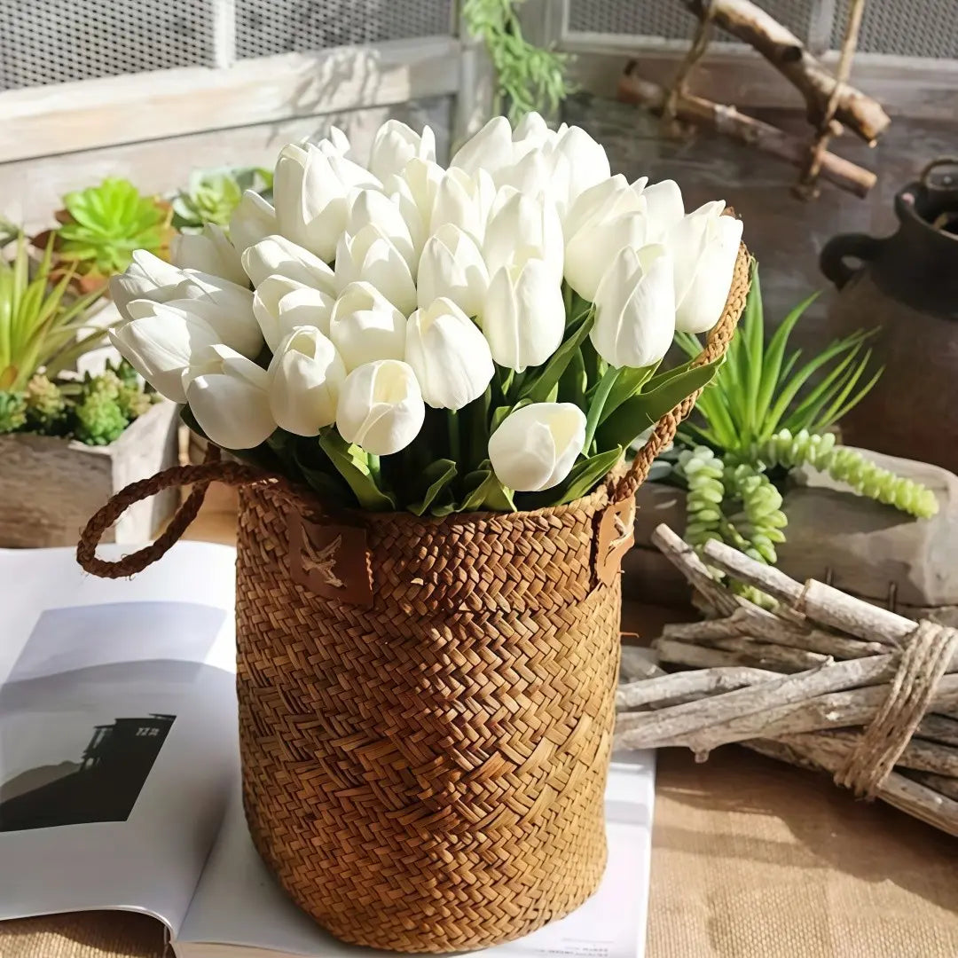 20-Piece Realistic Artificial Tulip Bouquet, Touch-Realistic Plastic Flowers for Home and Room Decor, Ideal for St. Patrick's Day and Easter Celebrations