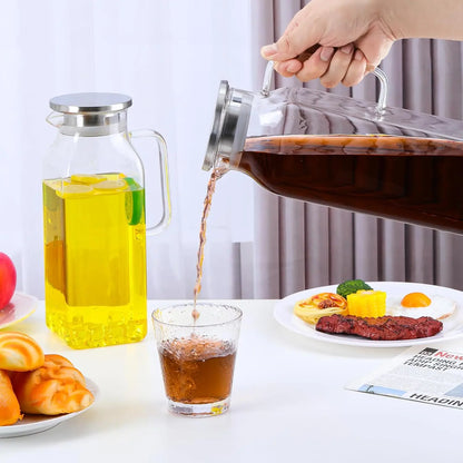 2 Quart Square Borosilicate Glass Pitcher with Lid and Spout, Ideal for Iced Tea, Coffee, Juice, and Milk, Features Handle for Easy Pouring, Suitable for Hot and Cold Beverages